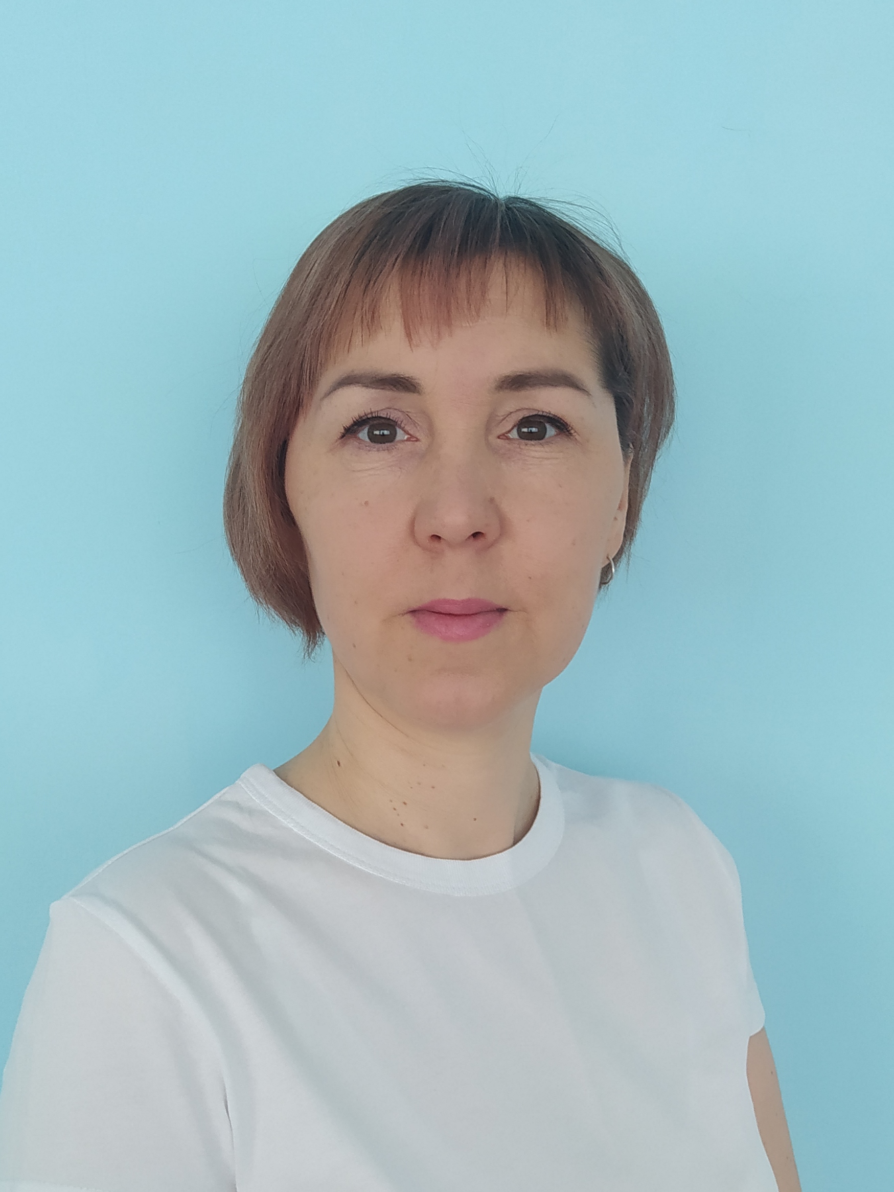 инструктор по физкультуре Андреева Надежда Васимовна.