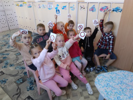 МЕСЯЧНИК БЕЗОПАСНОСТИ ДОРОЖНОГО ДВИЖЕНИЯ «ВНИМАНИЕ ДЕТИ - САРАПУЛ» МЕСЯЧНИК БЕЗОПАСНОСТИ ДОРОЖНОГО ДВИЖЕНИЯ «ВНИМАНИЕ ДЕТИ - САРАПУЛ».